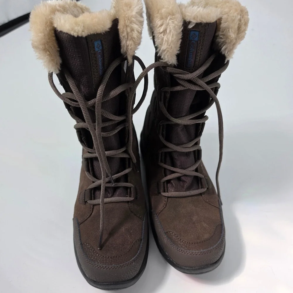 Columbia Minx Mid II Snow Boots 9 Brown Gorpcore Outdoorsy Waterproof